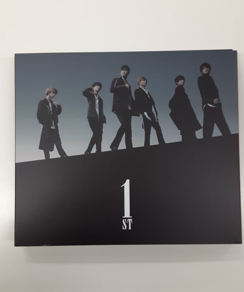 SixTONES CD 「1ST」 通常盤初回仕様 | K-BOOKS K-POP館 アイド