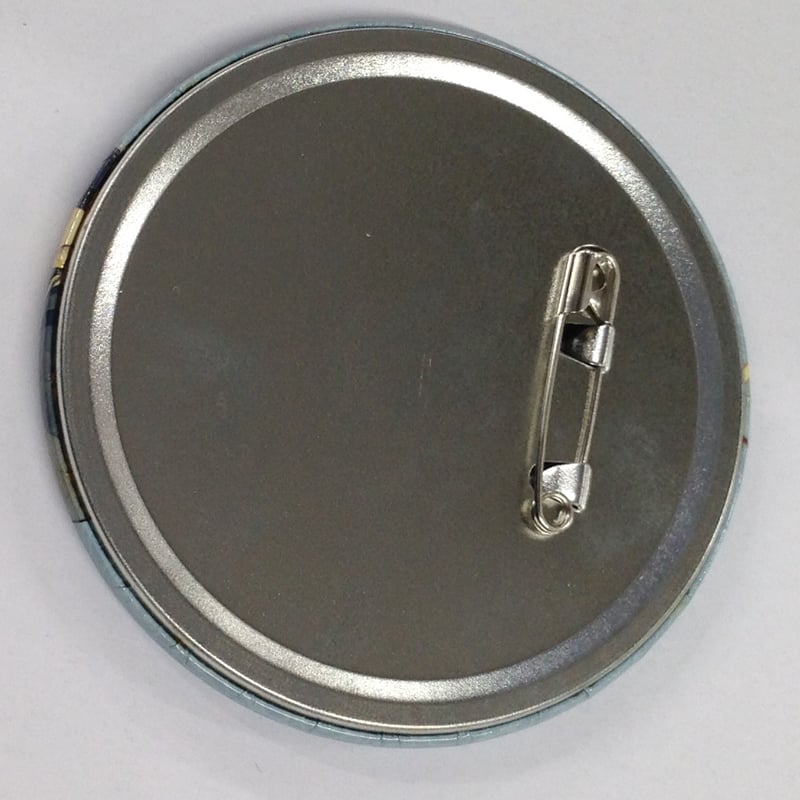 裏サビ有】ピオフィオーレの晩鐘 ニコラ 缶バッジ | K-BOOKS 池袋 2