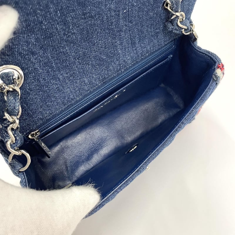 CHANEL ミニ マトラッセ チェーンショルダーバッグ デニム ブルー