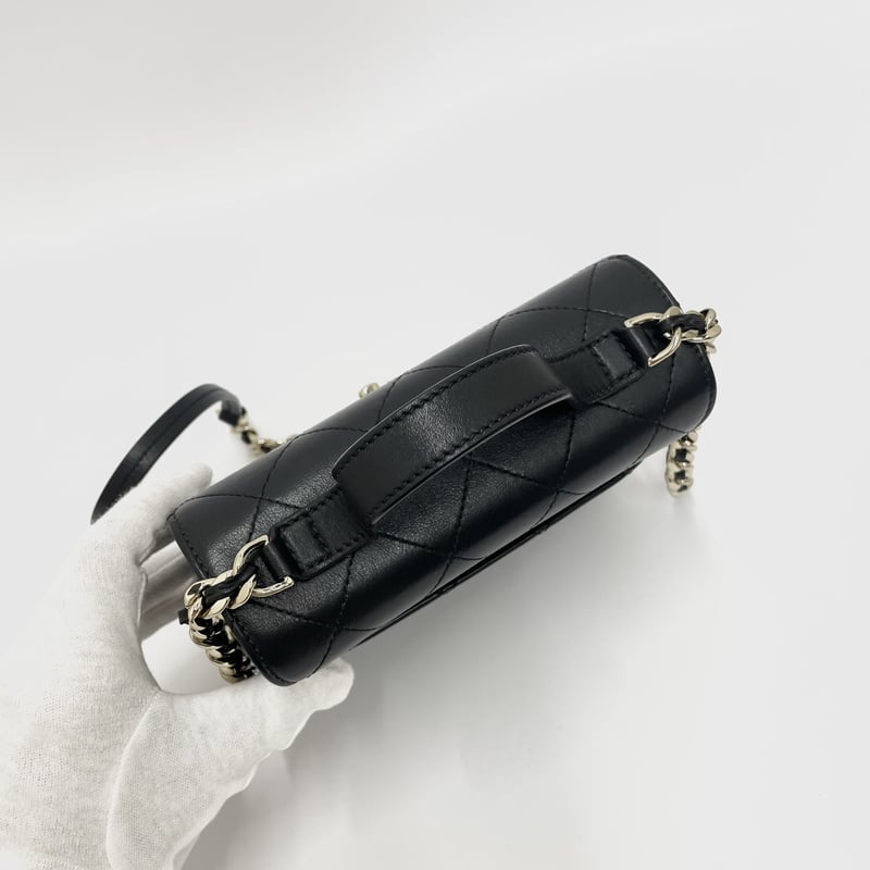 CHANEL レザー トップハンドル チェーンショルダーバッグ 28番台
