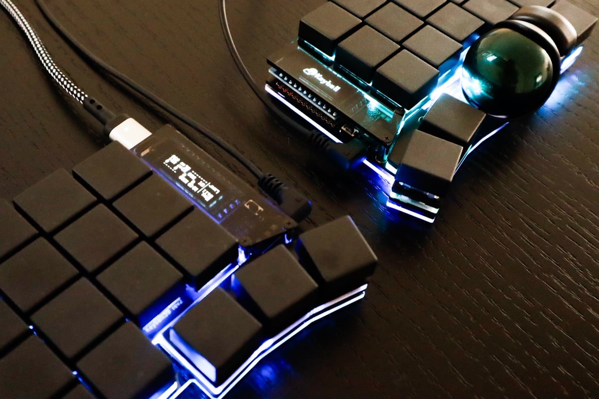 Keyball39 黒／白 | Shirogane Lab