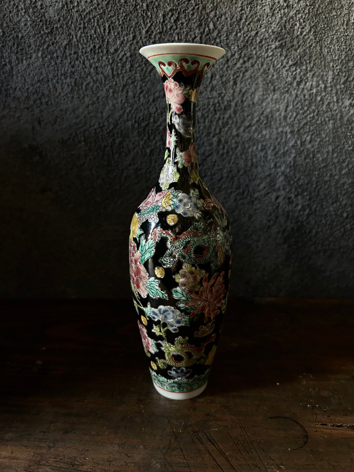 景徳鎮の花瓶/中国/龍/花柄/骨董 | 骨董・アンティークのオンライン