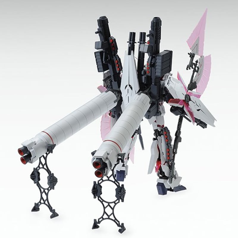 ガンダムUC プレミアムバンダイ限定 MG 1/100 フルアーマー