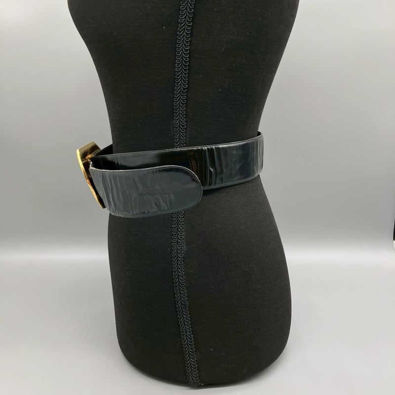 CHANEL (シャネル) ヴィンテージ ココマーク パテントレザー エナメル