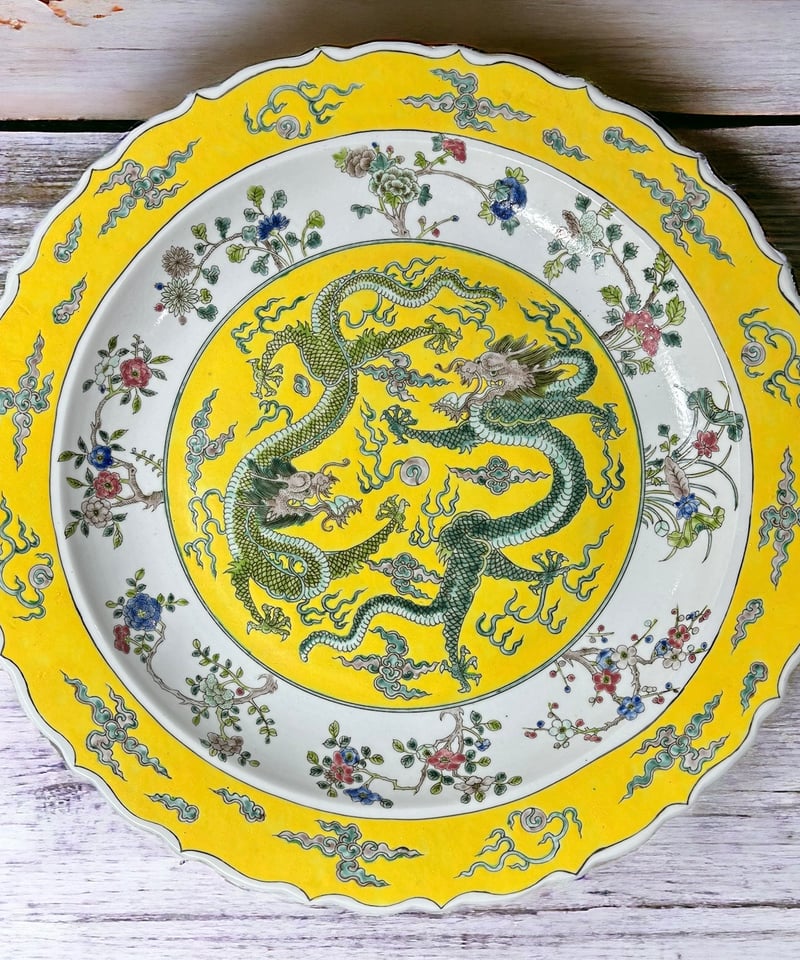 大清康熙年製 色絵【龍 雲 花 草】大皿 丸皿 中国美術 盛り皿 飾り皿