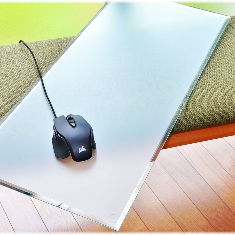 サラサラ質感・ゲーミングガラスマウスパッド【500㎜×500㎜×5㎜厚