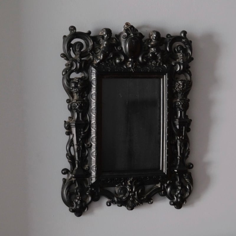天使 レリーフ フレーム 黒 壁掛け h26.5cm フランス アンティーク
