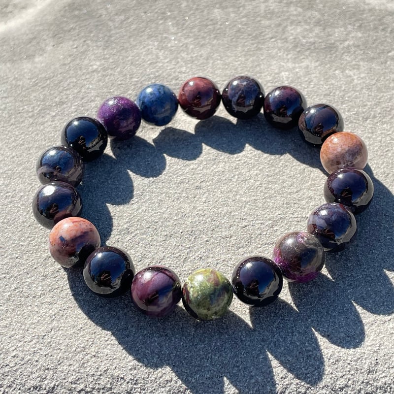 スギライトマルチカラーのブレスレット 一玉約11㎜ 内径役17cm | TIRORI