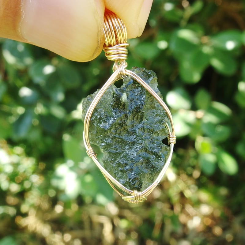 モルダバイト（ペンダントトップ） | Crystal Light