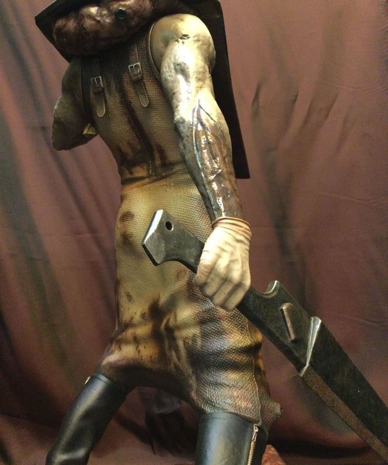 サイレントヒル2/レッドピラミッドシング・1/6スタチュー