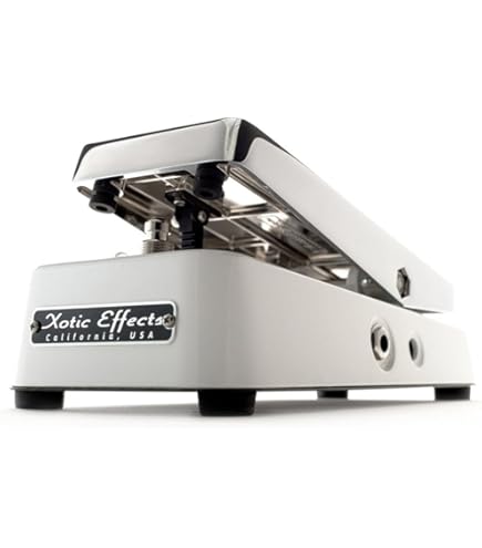 Amazon.com: Dunlop Custom Audio Electronics MC404 CAE Wah Pedal