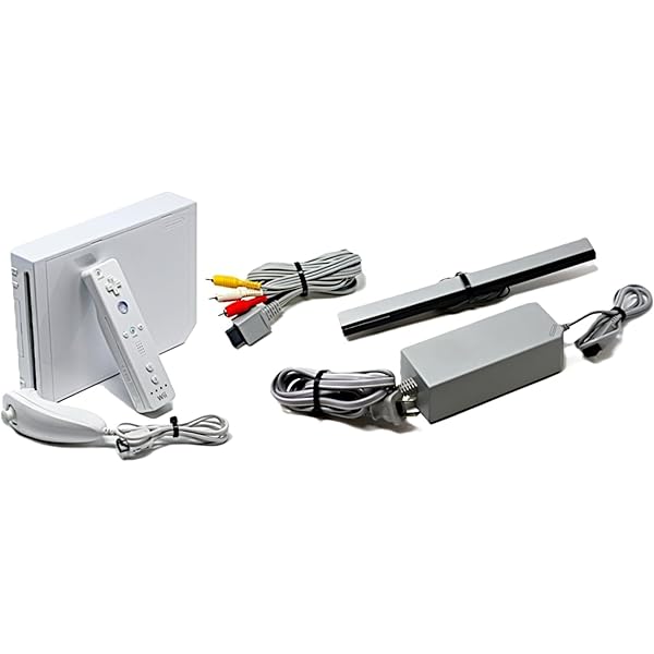 Amazon.com: Nintendo Wii Just Dance 4 Bundle - White : Video Games