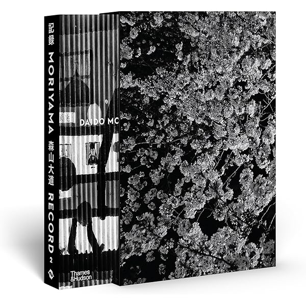 Amazon.com: Daido Moriyama: The World through My Eyes