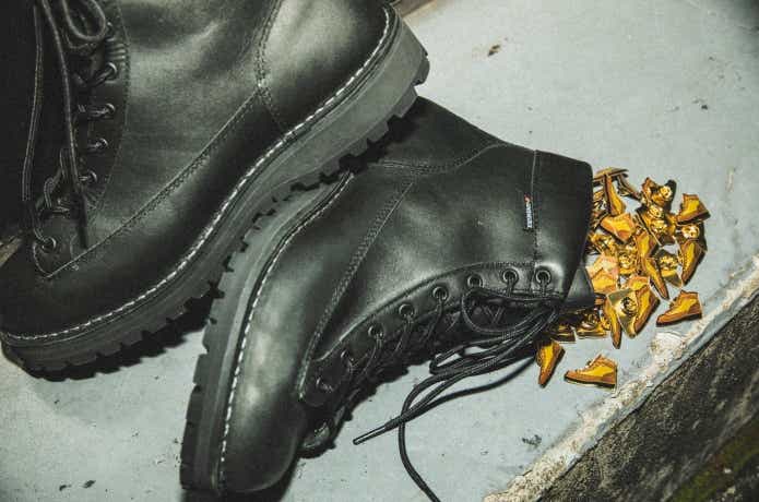 冬に履きたいダナーはこれ！「ゲンテンスティック」とのコラボで原点