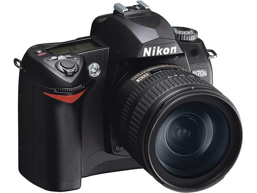 Nikon D70s Kit 6.1-megapixel digital SLR camera at Crutchfield