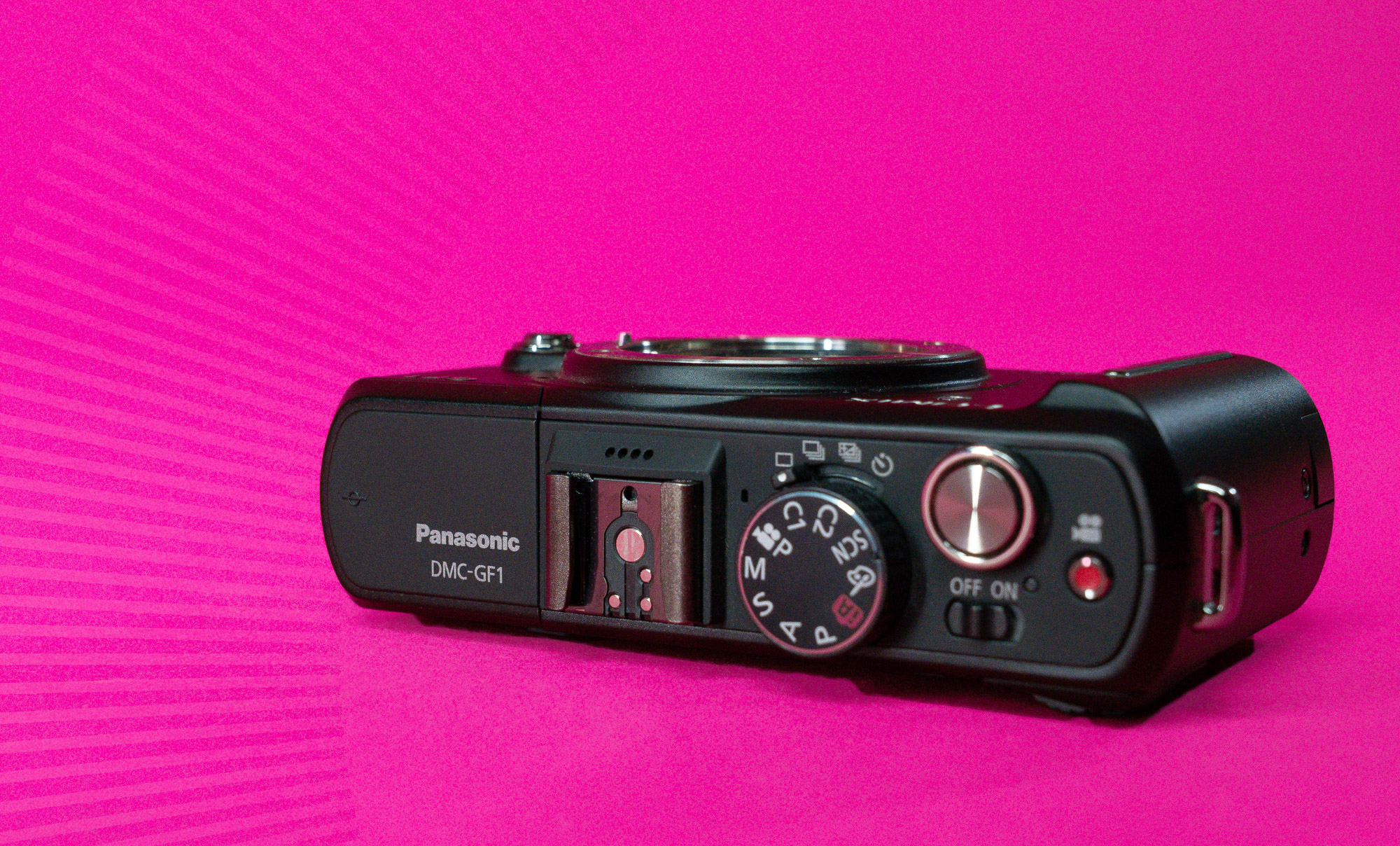 Paris Street Photography with the Panasonic Lumix GF1 2026 | MPB