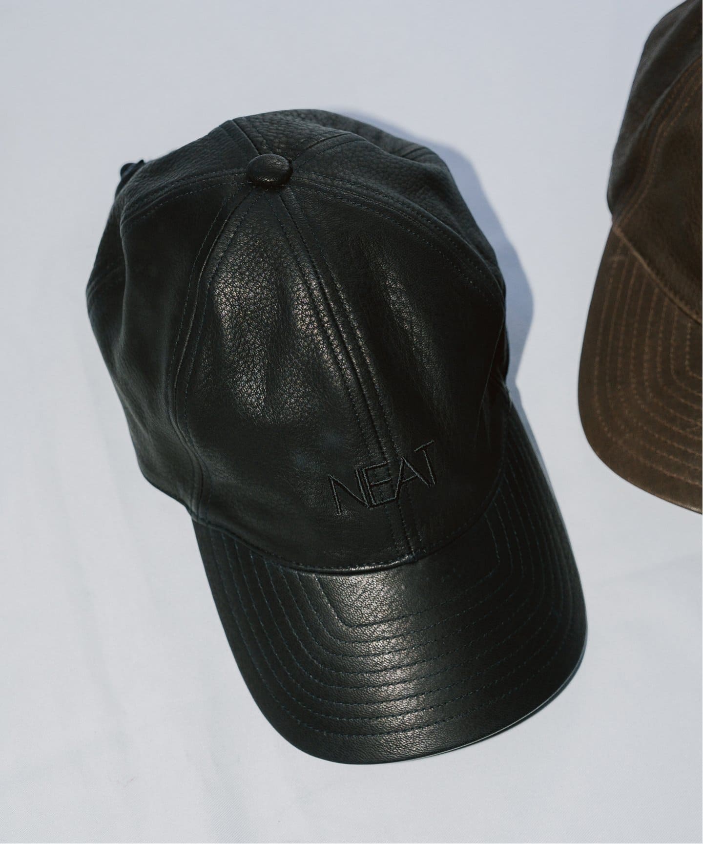 NEAT / ニート】別注 レザー キャップ（キャップ）｜L'ECHOPPE（レ