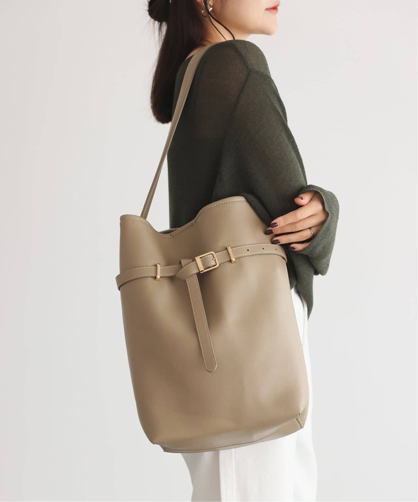 追加》SLOBE ベルトスクエアトートバッグ（ショルダーバッグ）｜SLOBE