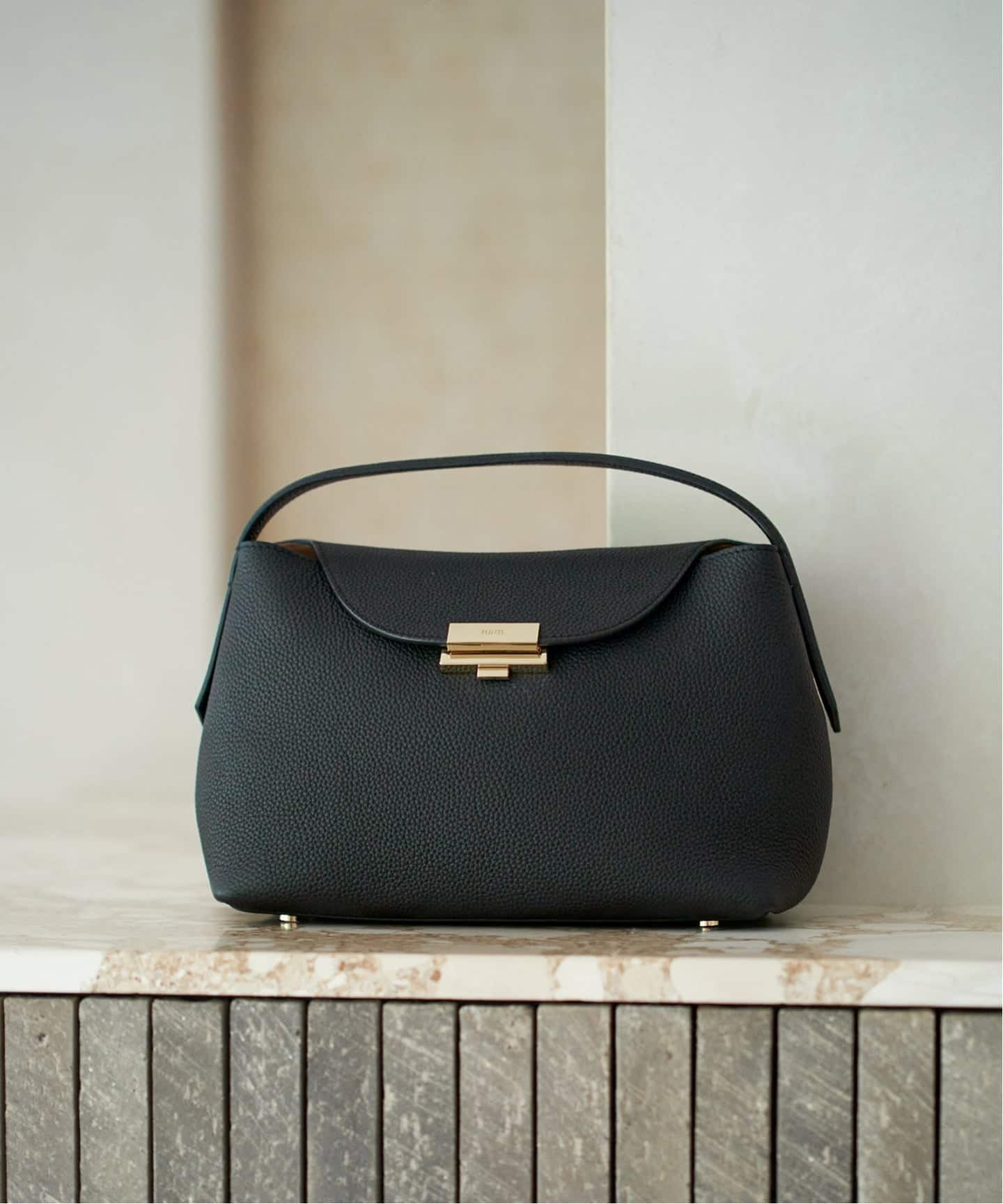 一部店舗・WEB限定追加》PUNTI/プンティ MAGNOLIA-HAND バッグ