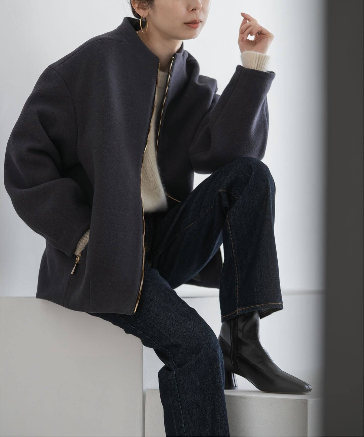 追加》MTRレイズドネックジップコート（ノーカラーコート）｜NOBLE