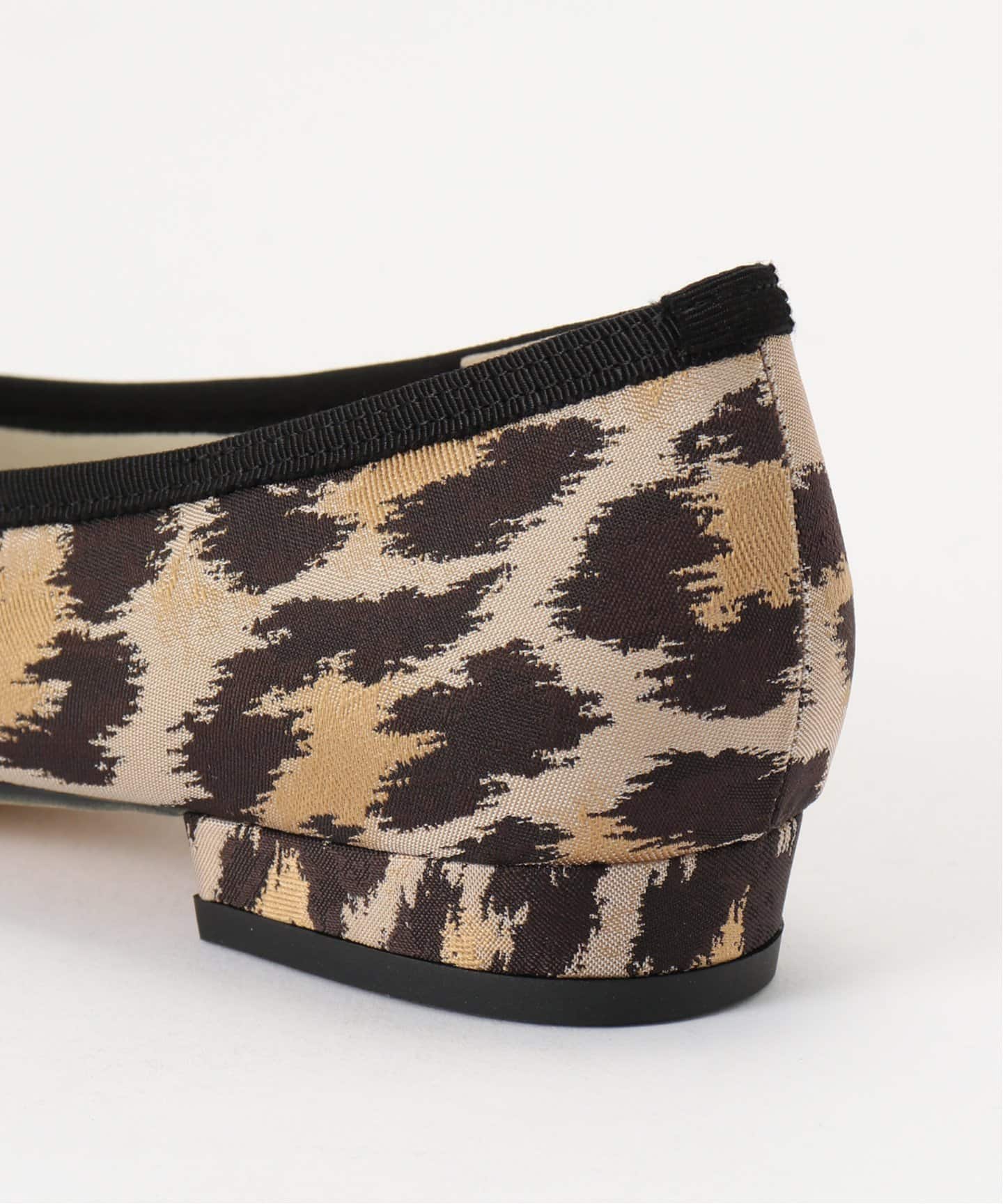 ポインテッドレオパードバレエ（バレエシューズ）｜LE TALON（ル