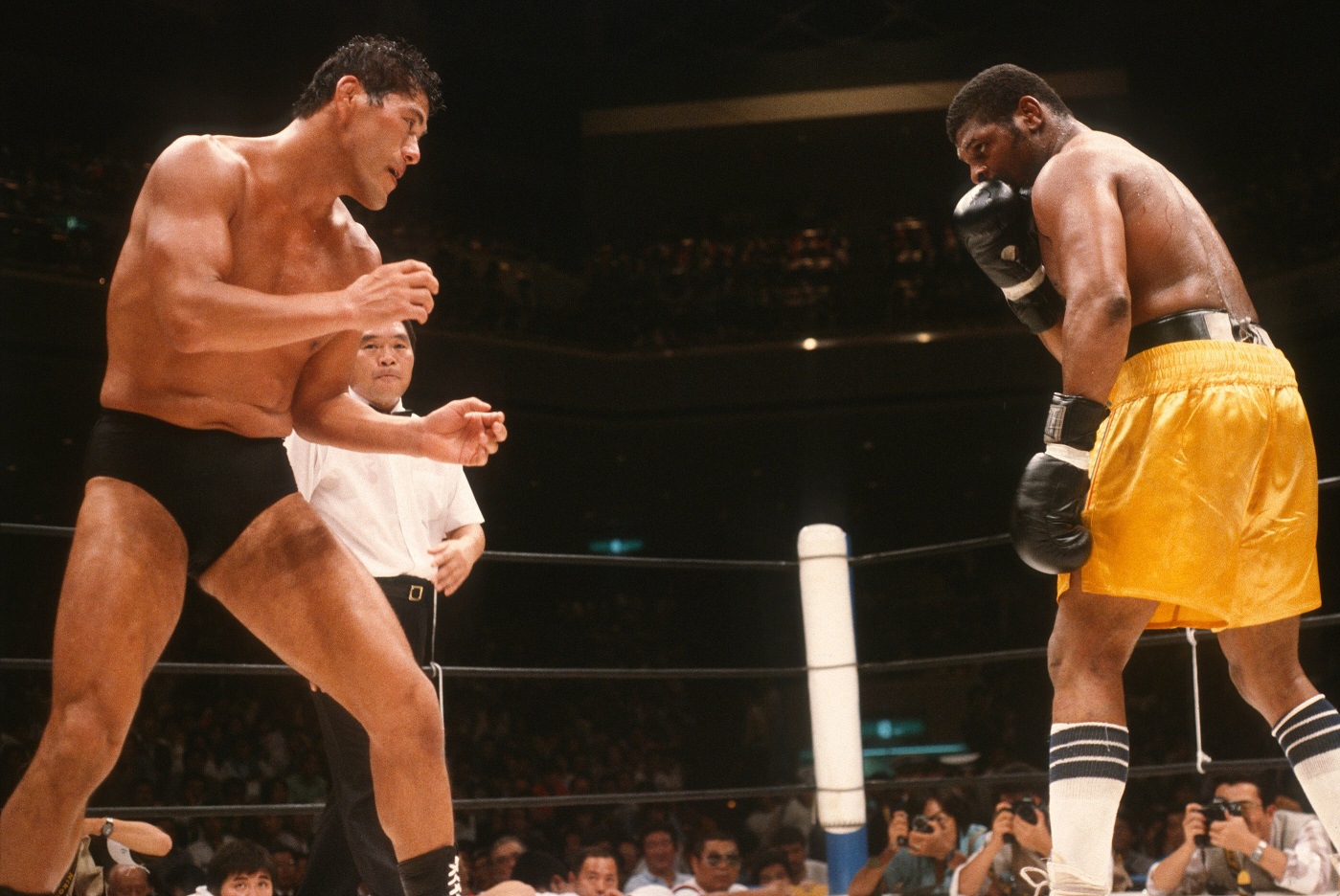 プロレス】アントニオ猪木「マスコミがアオり続けるうちは絶対に前田日