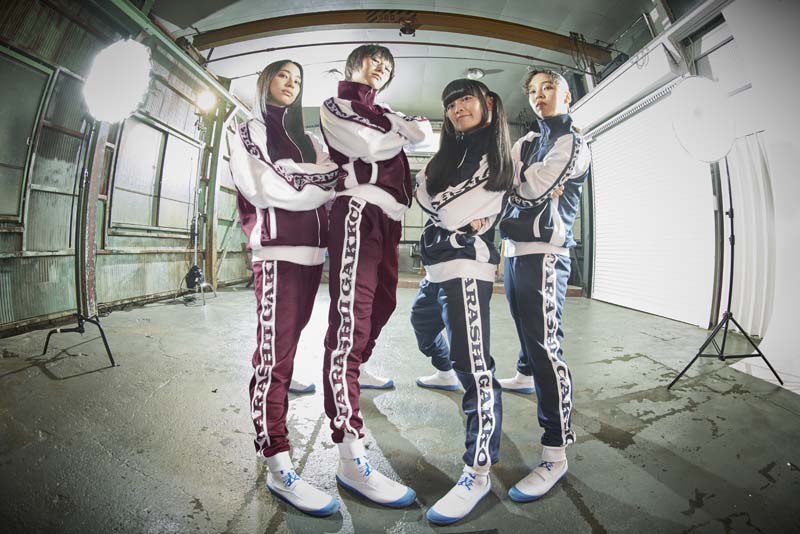 新しい学校の運動着 赤（上）【ASOBIMALL(アソビモール)】