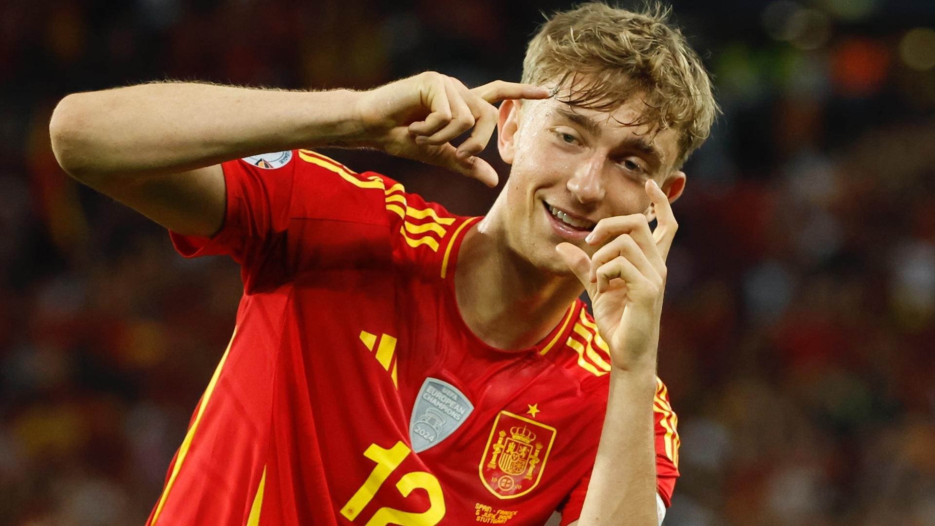 レアルDFハウセン、アイドルのS・ラモスよりピケに似ているとの指摘に