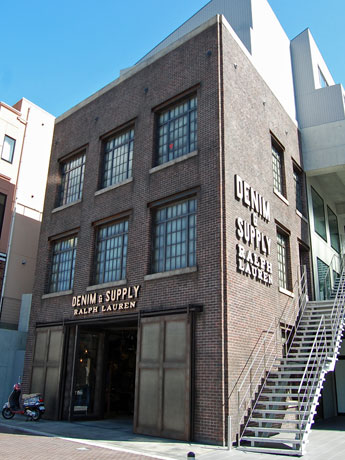 原宿にラルフローレンのデニムブランド「デニム & サプライ」世界初