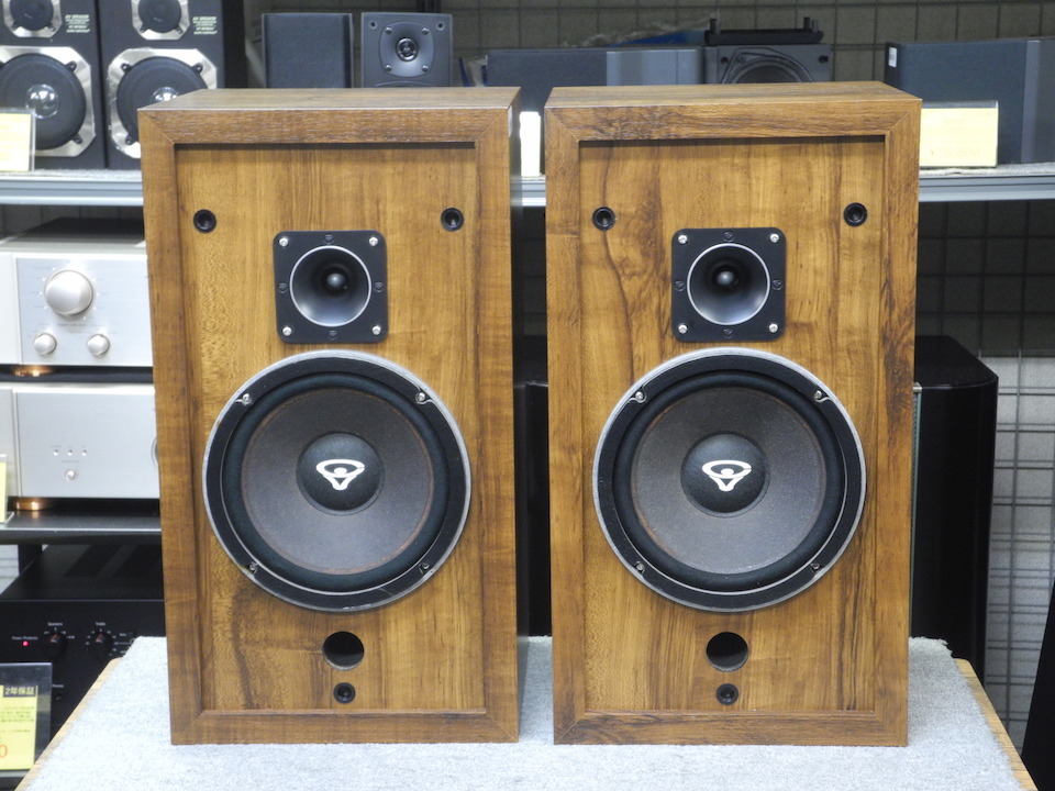 D-1 Cerwin Vega - 中古オーディオ 高価買取・販売 ハイファイ堂