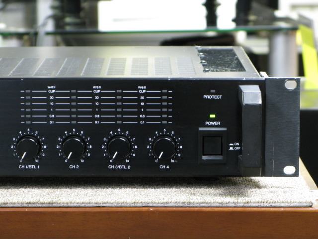 TOA マルチチャンネル パワーアンプ P-60F XLR入出力パネル搭載 パワ