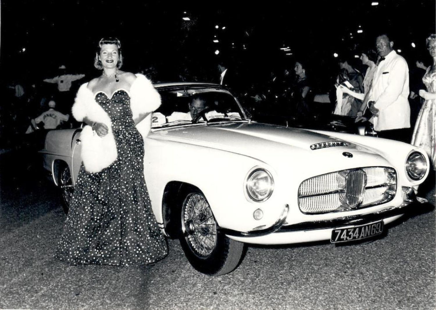 ボロボロのジャガーXK140には、66年間のドラマがあった | octane.jp