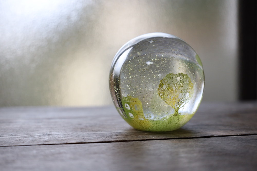 ガラスのスノードームのお店 | 生活のたのしみ展2023 - ほぼ日