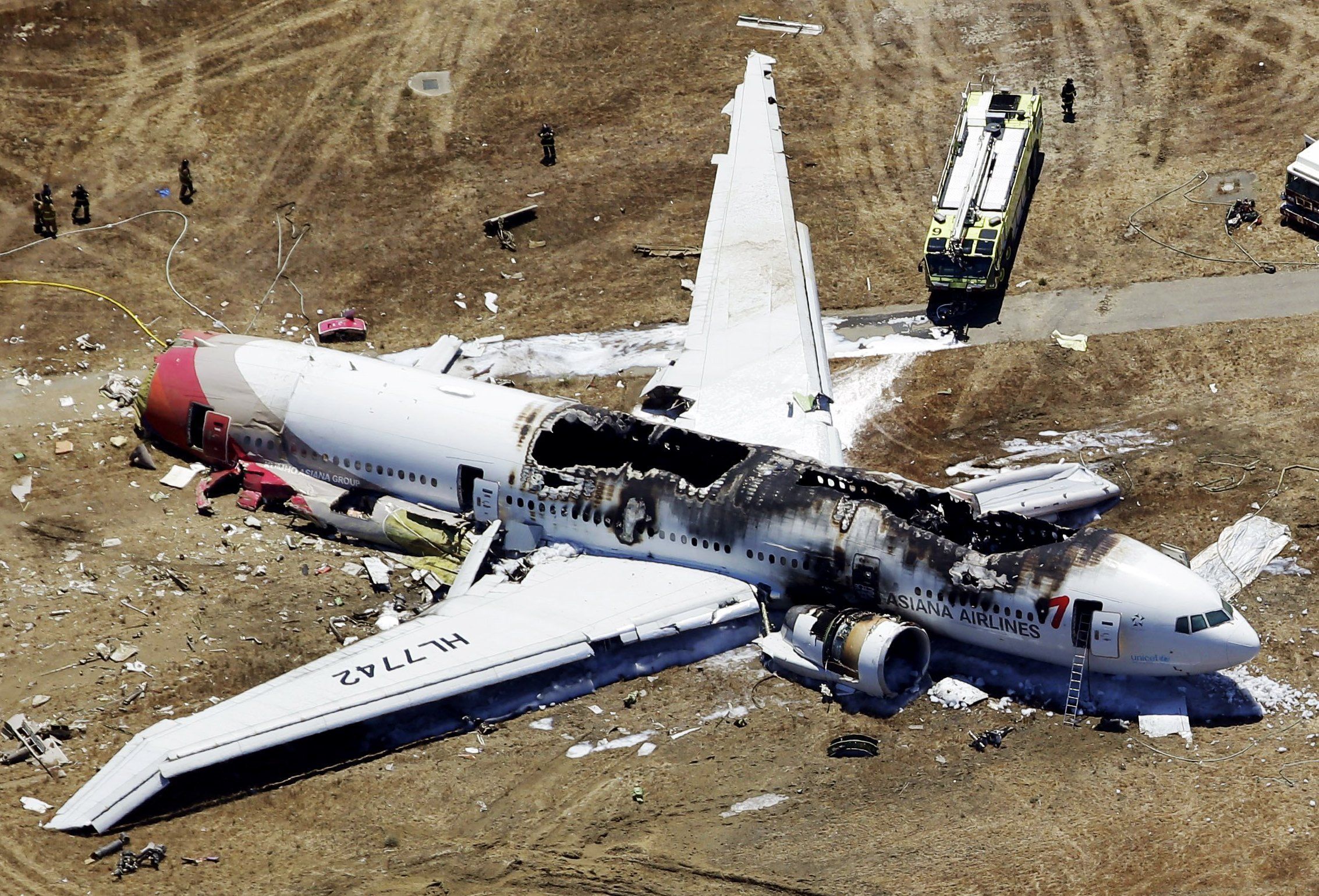 Officials probe why crashed SF jet flew too slow | The Seattle Times