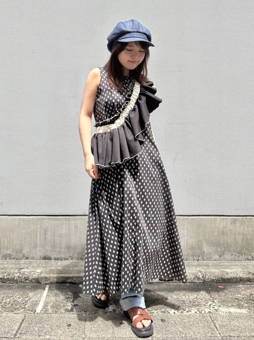 DORA MELLOW【ﾄﾞｰﾗﾒﾛｳ】フリルバッグ（ボディバッグ/ウエストポーチ