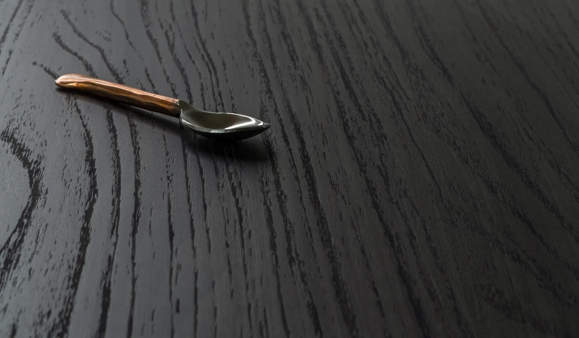 Solano Walnut - Laminate - 17019