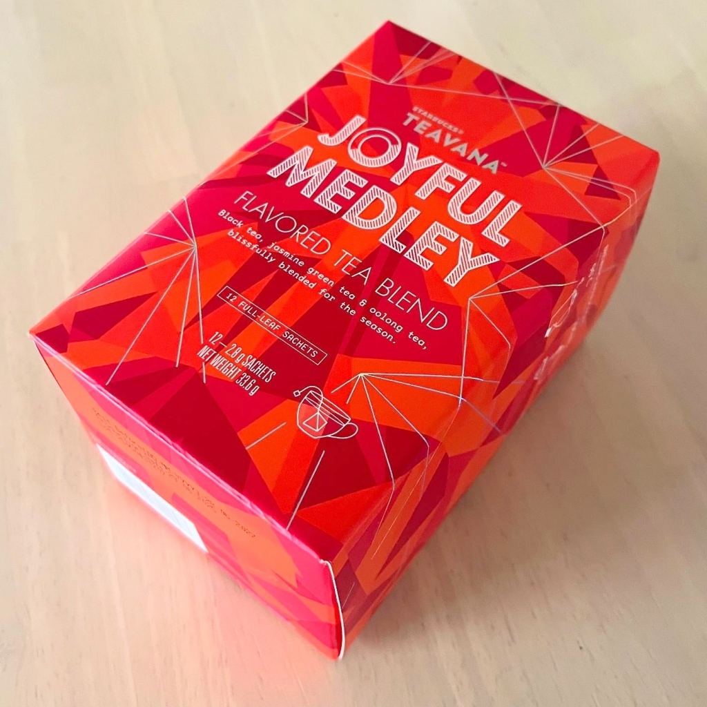 スターバックスのジョイフルメドレー＆キャンドル。 | すばらしい日々。