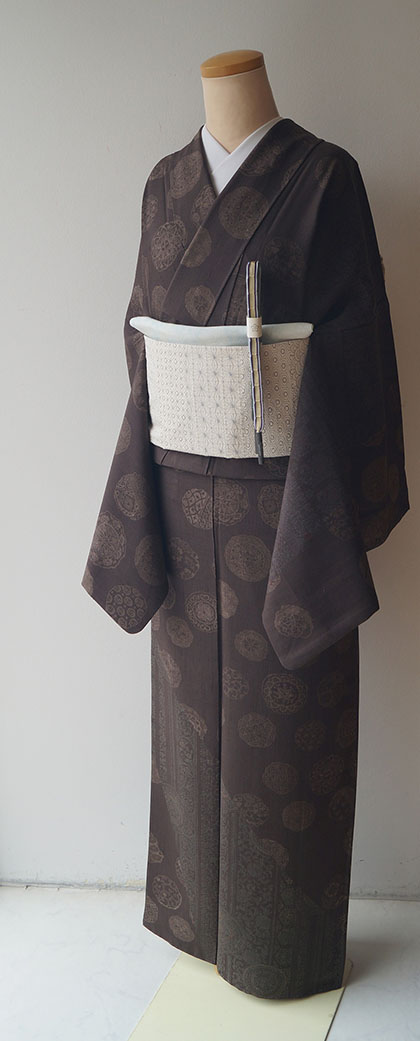 予告】2025年3月25日火曜日② 二代目 川村久太郎作 涅色地 変わり丸文