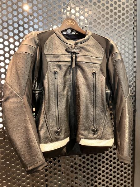 フェイズジャケット＆フェイズメッシュジャケット入荷：KUSHITANI 清水