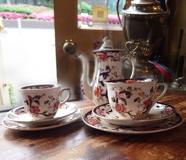 メイソンズ ブルー マンダレイ ピオニー カップ ソーサー プレート 2客