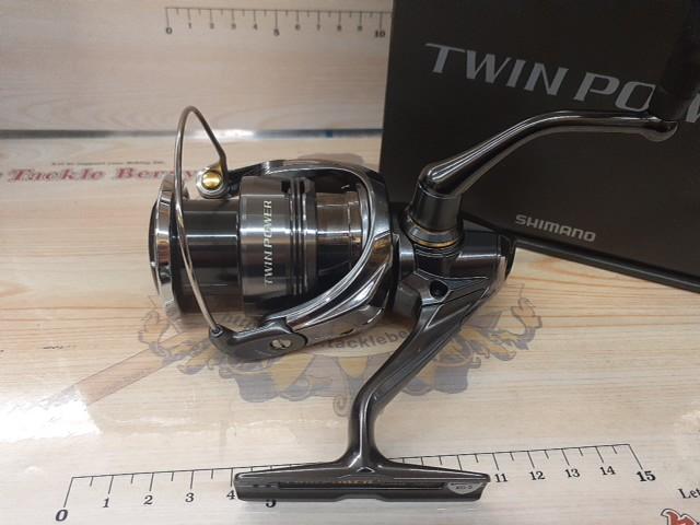 24ツインパワー C3000XG｜＠ベリーネット 日本最大新品中古釣具WEBショップ