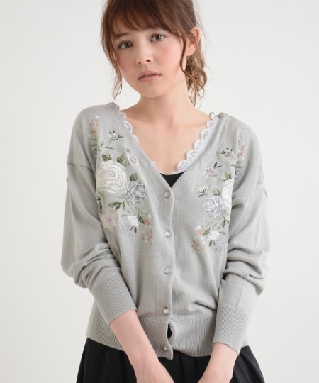 ∞花刺繍Vニットカーディガン/MAJESTIC LEGON(マジェスティックレゴン
