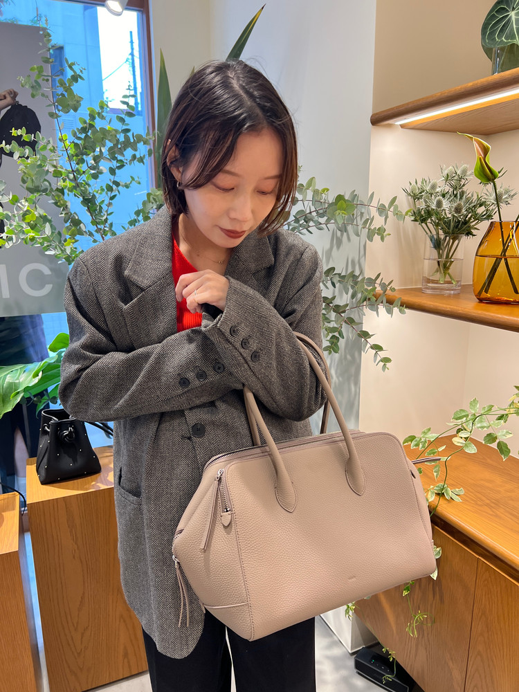 VASIC（ヴァジック）の2025春の新作が通勤バッグに最高！ホリデー