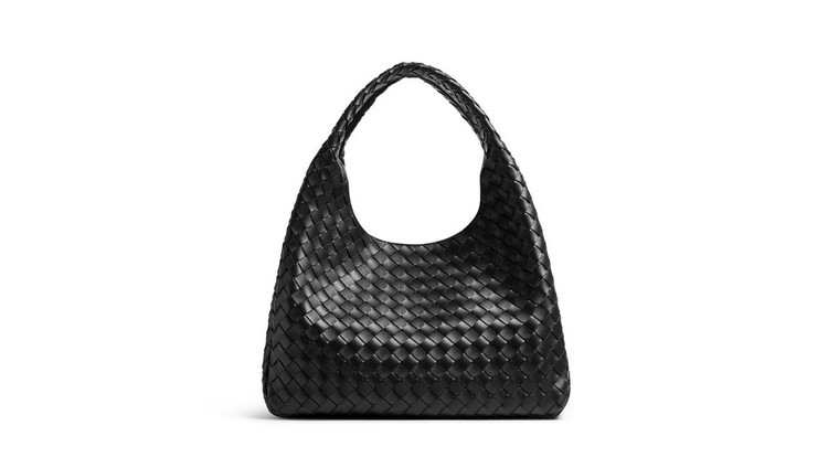 BOTTEGA VENETA（ボッテガ・ヴェネタ）】イントレチャート誕生50周年を