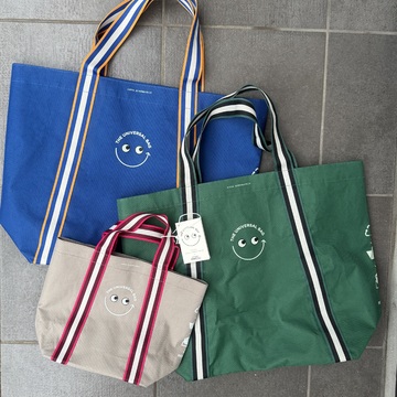 アニヤ・ハインドマーチ コラボ エコバッグにミニサイズ登場♪｜Web