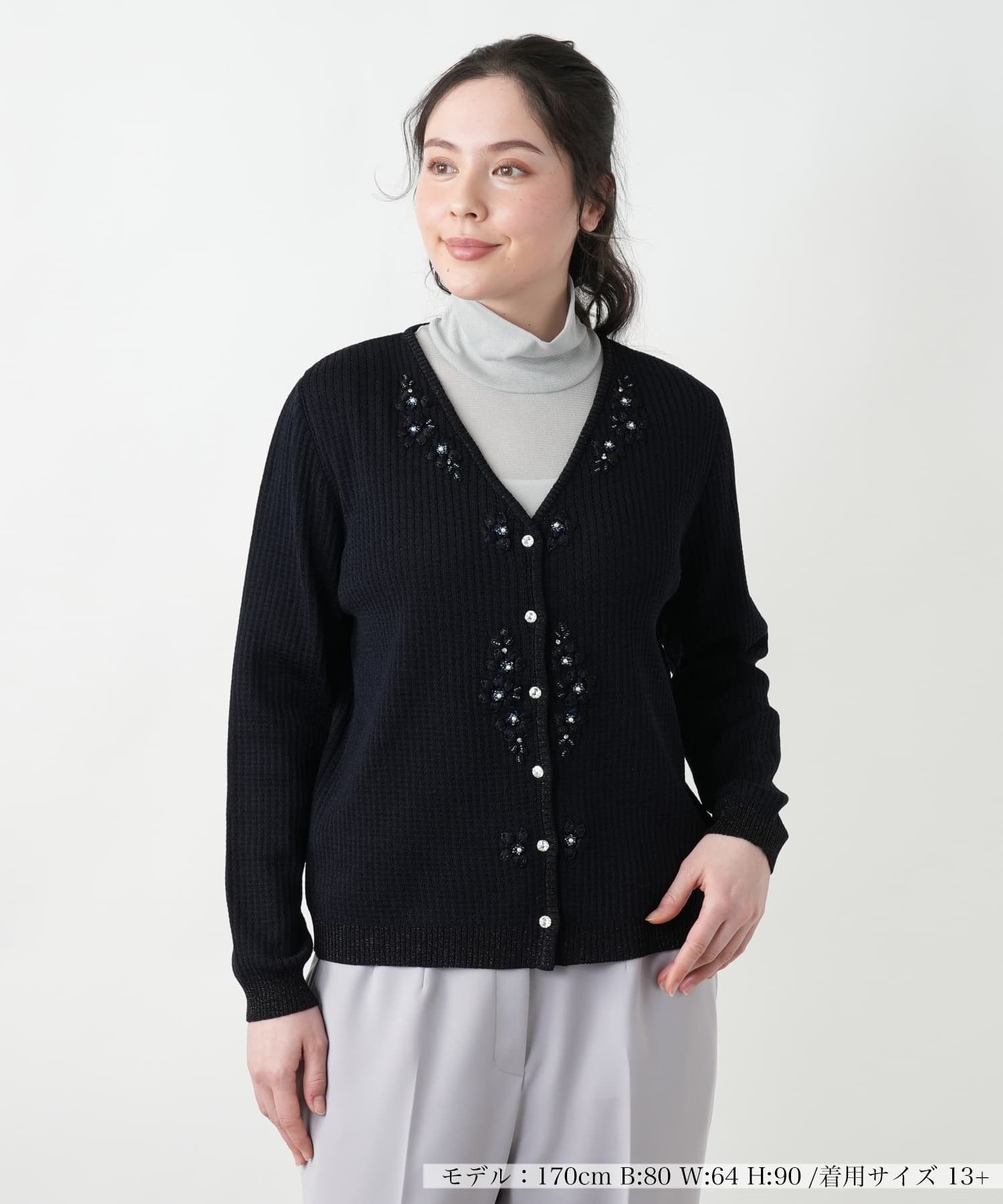 フラワー刺繍Vネックカーディガン【CORSINI & PROTI】|レリアン プラス