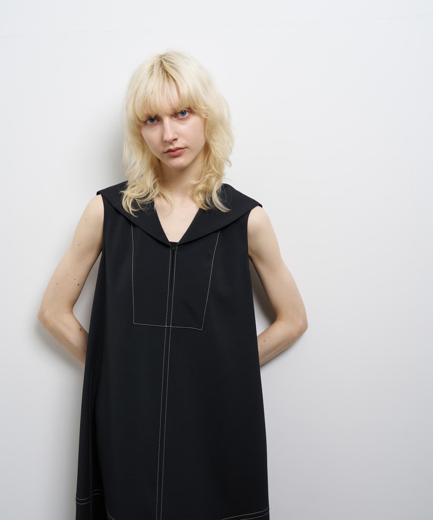 セーラーカラーフレアワンピース|LANVIN en Bleu | LANVIN en Bleu