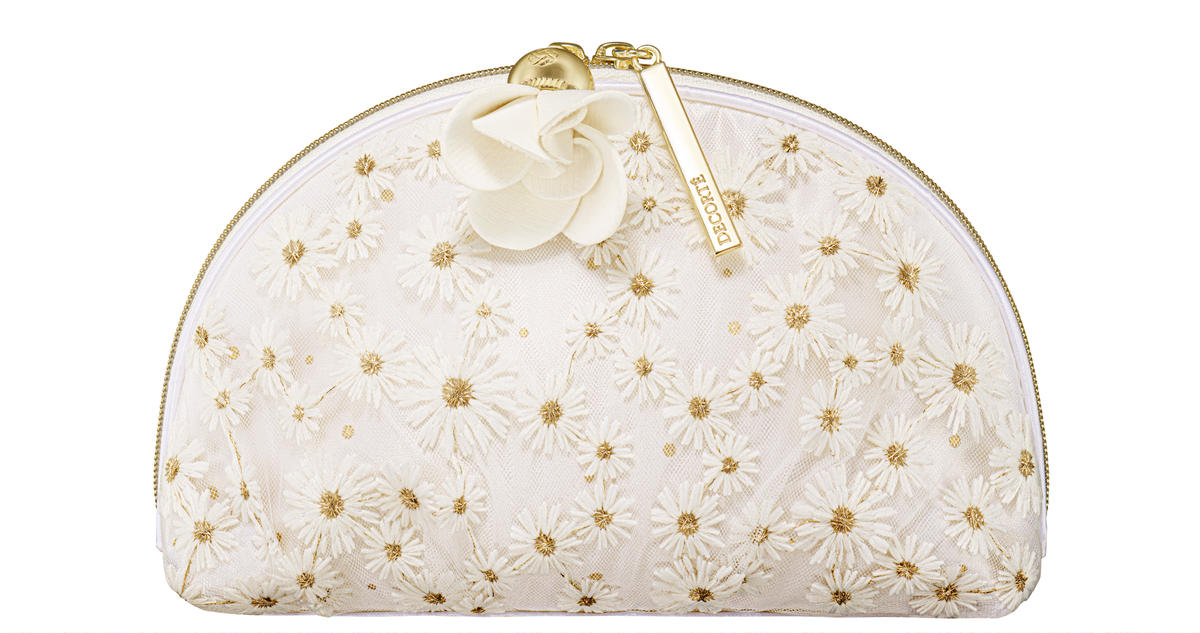 クリスマスコフレ2024】花々の香りに心満たされる『コスメデコルテ』の