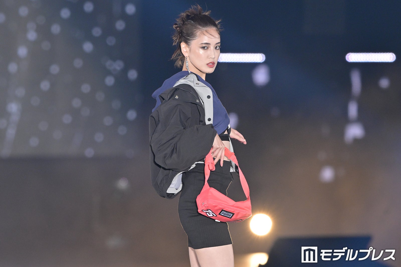 藤井夏恋、Happiness解散後初の公の場 SEXYランウェイに熱視線