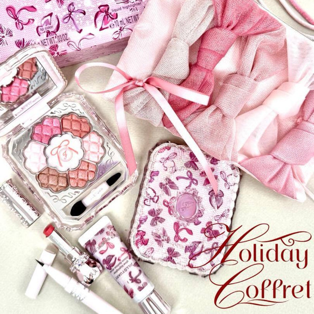 クリスマスコフレ2025】ジルスチュアートのホリデーコレクション・限定